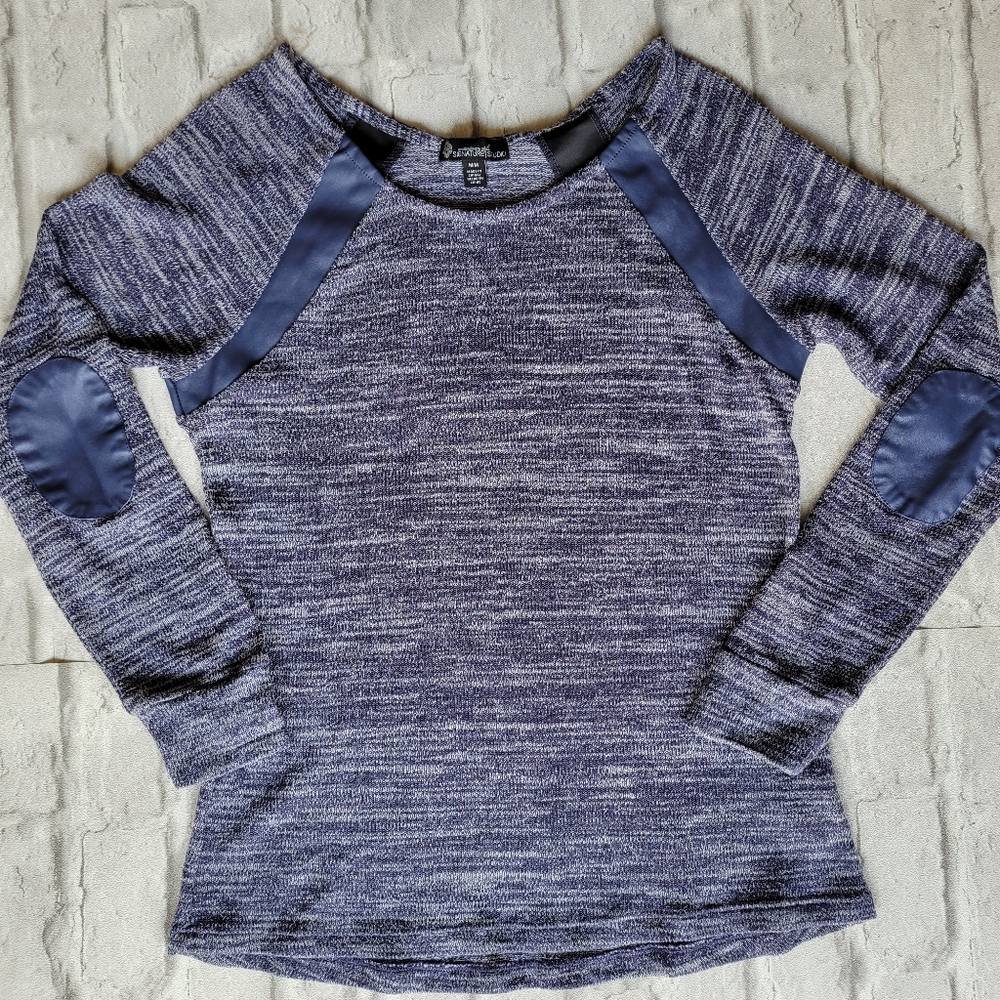 Contemporary Style Signature Studio knit top pleather trim size medium navy